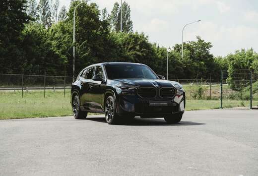 BMW XM PHEV 4.4AS/Bowers&Wilkins/Massage/23\