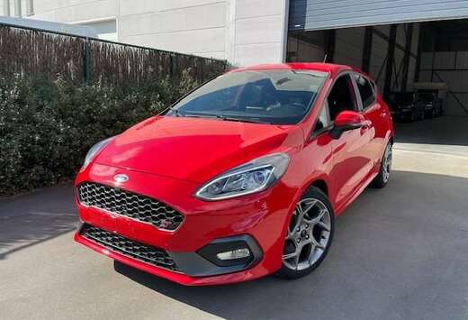 Ford 1.5 EcoBoost ST 200PK Cruise PDC Alu 17 EURO 6d