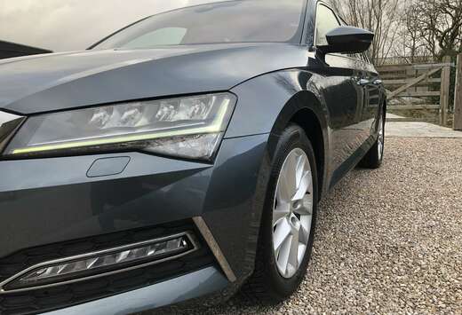 Skoda Superb Combi PHEV 1.4 TSI ambition