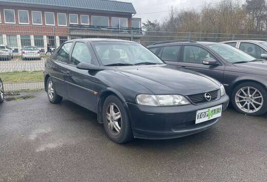 Opel 1.6i SZR GL