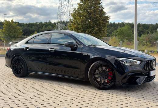 Mercedes-Benz CLA AMG 45 S 4-Matic