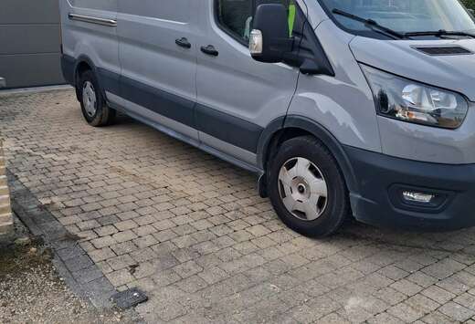 Ford 2.0 TDCi L3H2 RWD Trend (EUVI)