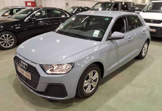 Audi Sportback 25 TFSI Attraction - ACC - APP - GPS - ...