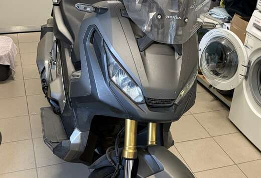 Honda Nee