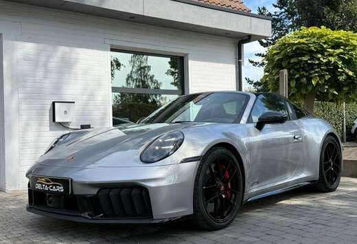 Porsche 911 Carrera 4 GTS Targa 3.6 Bi-Turbo PDK
