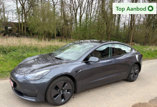 Tesla Long Range All-wheel Drive (366 kW)
