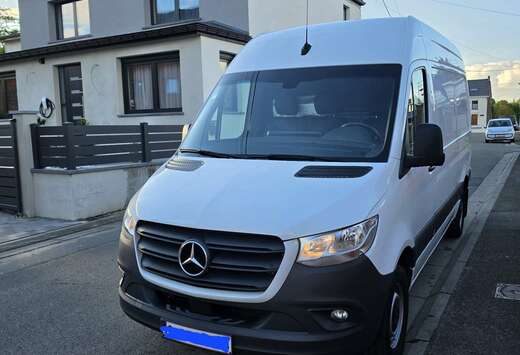 Mercedes-Benz 315 2.0 CDI L2H2 FWD 9G-tronic (EU6d)