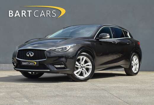 Infiniti Q30 1.6 Turbo Pure Verwarmde zetels, parkeer ...