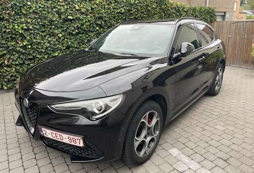Alfa Romeo 2.0 T AWD Super
