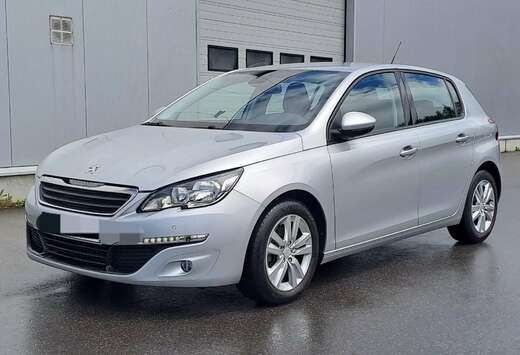 Peugeot 1.2 PureTech Allure STT