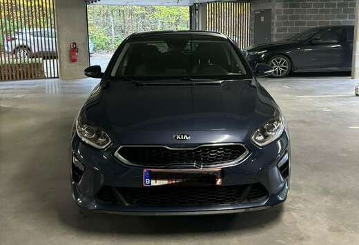 Kia Cee\'D 1.4i EX