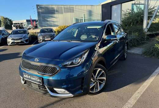 Kia SENSE 1.6 GDI HEV 6DCT