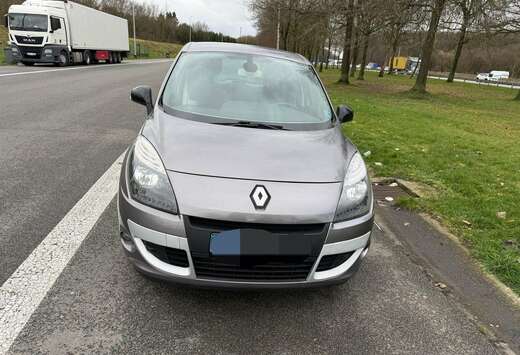 Renault 1.5dci automatique clim gps 150000km ctok