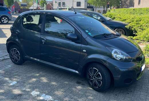 Toyota 1.0i Automatic