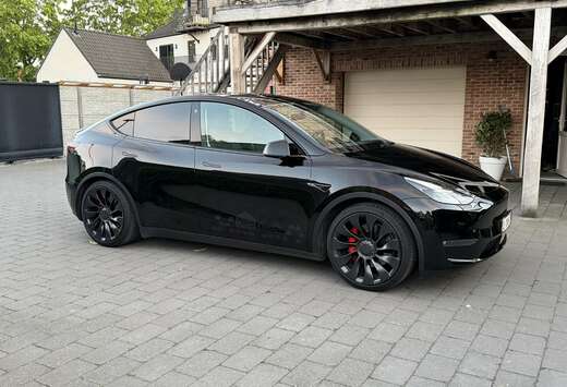 Tesla 72.5 kWh Dual Motor Performance (377 kW)