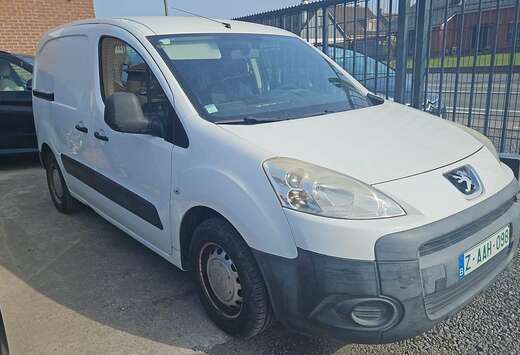 Peugeot 1.6 HDi L1H1 Pack CD Airco 120