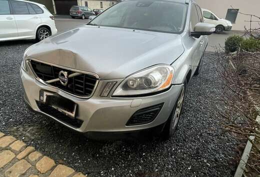 Volvo 2.4 D4 AWD Summum Start/Stop