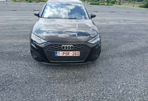 Audi A3 45 TFSIe Sportback S tronic S line
