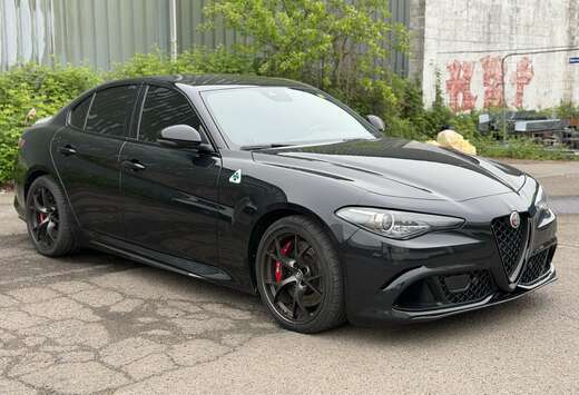 Alfa Romeo Giulia 2.9 T V6 Quadrifoglio (EU6D)