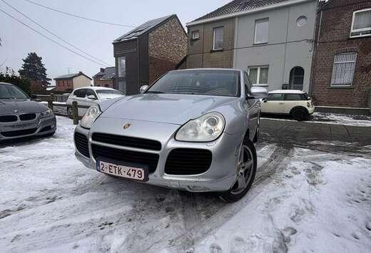 Porsche Turbo 4.5 V8 32v Tiptronic S