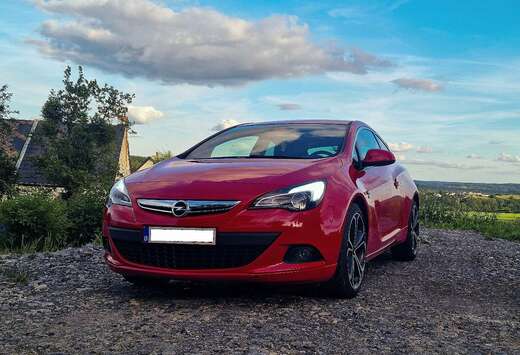 Opel GTC 1.4 Turbo OPC-Line