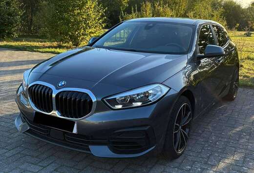 BMW 118i Advantage  -trekhaak- extra bandenset - Navi ...