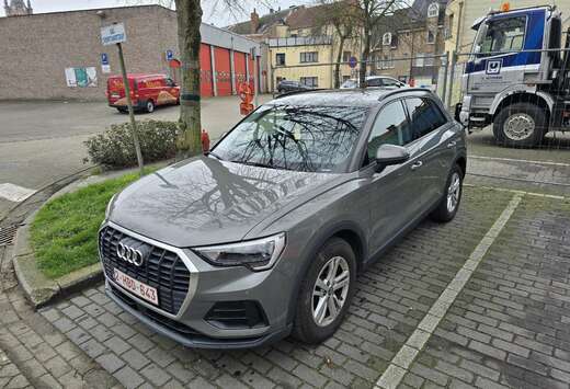 Audi Audi Q3 35 TDI S-Tronic Business Edition