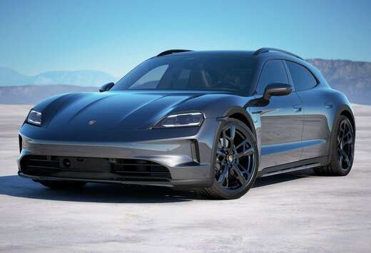 Porsche 4 Cross Turismo 105kWh/BOSE/Pano/ACC/Top