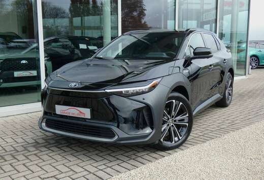 Toyota |SOH 97,9%| AWD PREMIUM +Trekhaak +Pano dak +L ...