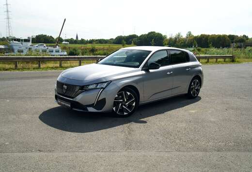 Peugeot 1.2 | ALLURE | CAMERA | CARPLAY | TOP !!