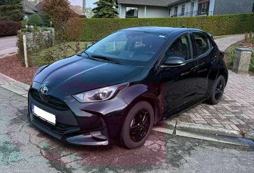 Toyota Yaris 1.5i Dual VVT-iE Dynamic