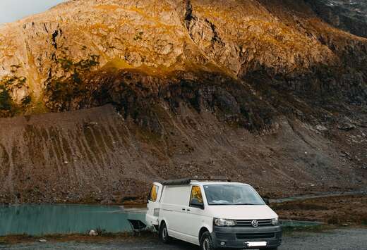 Volkswagen 2.0 CR TDi Blue MT