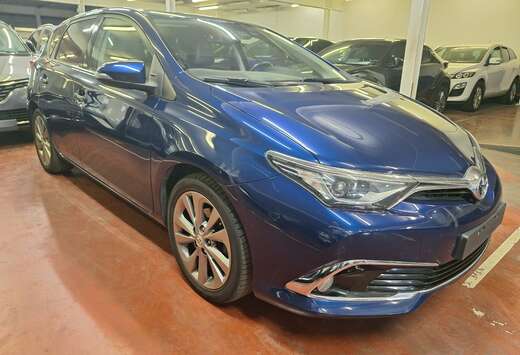 Toyota Auris 1.2 Turbo Lounge