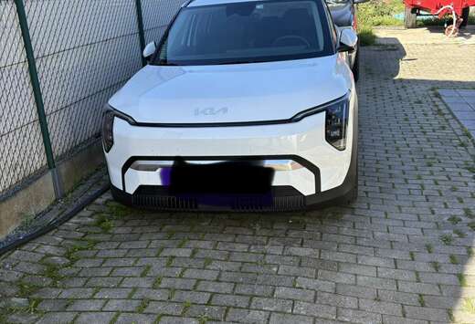 Kia 58.3 kWh Earth