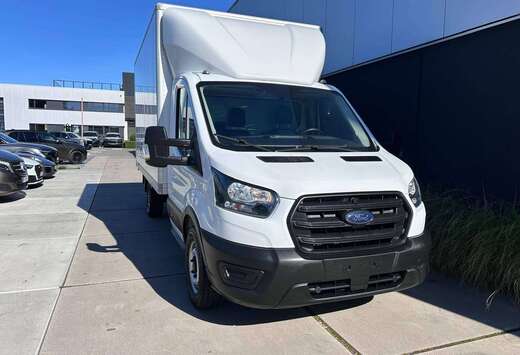 Ford Laadbak met deuren 4m met trekhaak / EURO 6