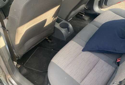 Volkswagen Golf 1.9 TDi United