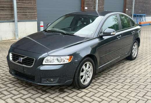 Volvo S40 2.0 D Kinetic Avec Control Garantie
