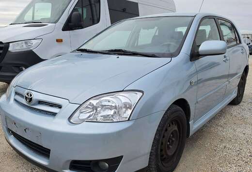 Toyota 1.4 Turbo D4D Linea automatiques 5 portes airc ...