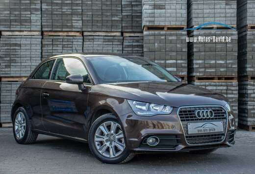 Audi 1.6 TDI / HISTORIEK / AIRCO / PARKEERSENSOREN