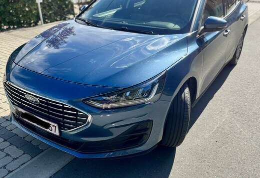 Ford 1.5 EcoBlue Titanium
