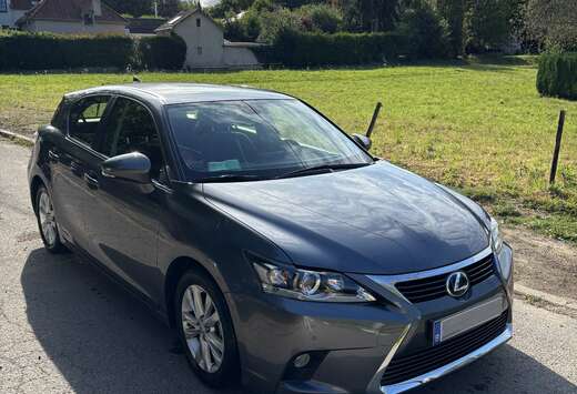 Lexus 1.8i Business Edition E-CVT