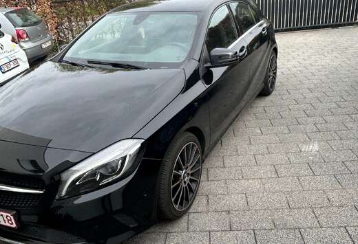 Mercedes-Benz A 180 d AMG Line