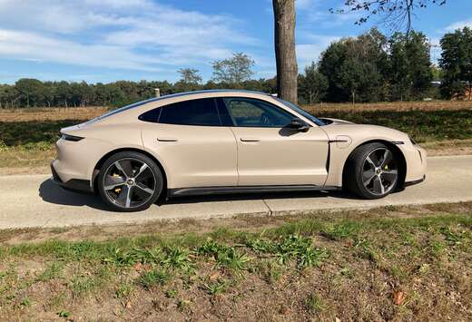 Porsche 4S, 93.4 kWh, 571 PK, PB+ batt, Carbon Sport