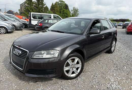 Audi A3 Sportback 1.6 TDi Ambiente Start/Stop DPF