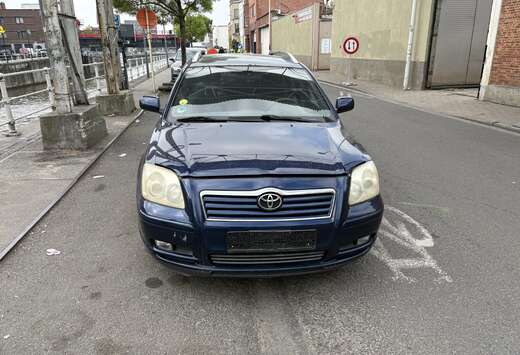 Toyota Break 1.6. Essence