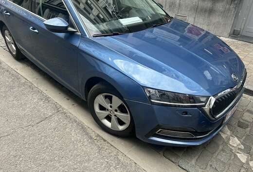 Skoda SW 2.0 TDi SCR Ambition DSG