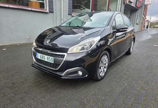 Peugeot 208 1.5 BlueHDi Active / Garantie 12 mois