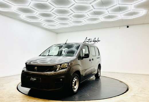 Peugeot 1AN GARANTIEUTILITAIRE5 PLACESTVA DÉDUCTIBLE