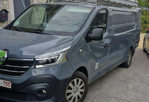 Renault 2.0 dCi 29 L2H1 Confort