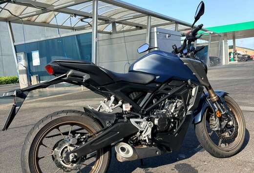 Honda R